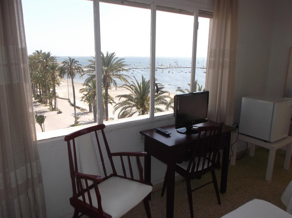 Hotel Lido Santiago De La Ribera Habitación foto